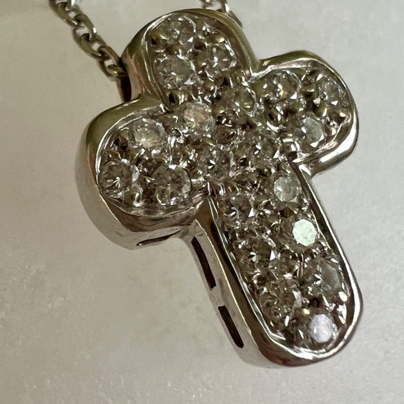 18K Gold Diamond Puffy Cross Necklace | Brilliant Pavé Pendant on 16" Chain VTG - Picture 5 of 16